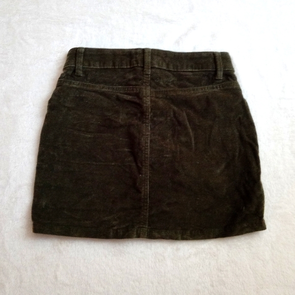 SO - NWOT Green Corduroy Fall Button Down Pocket Skirt - Picture 2 of 7